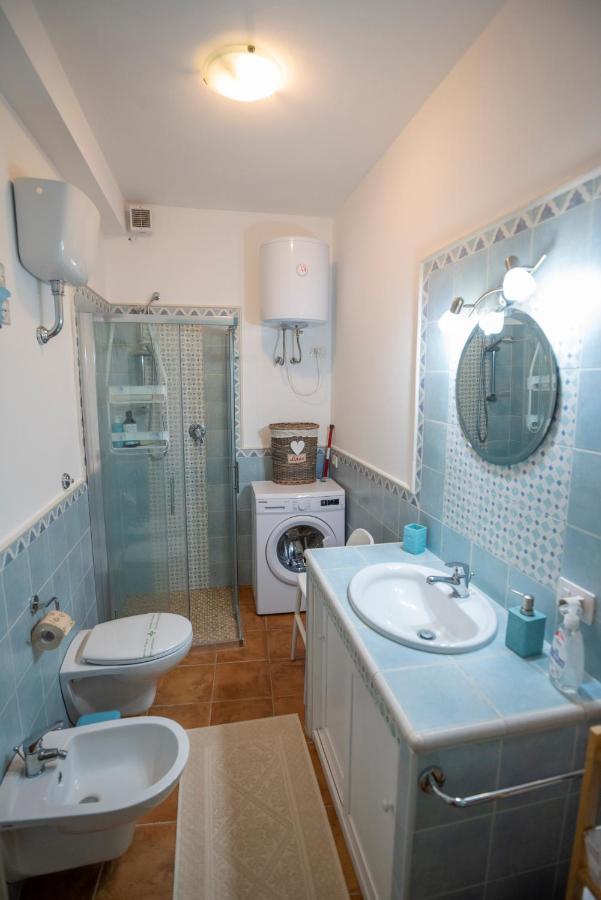 Apartament La Casa Di Orimari SantʼAntìoco Zewnętrze zdjęcie
