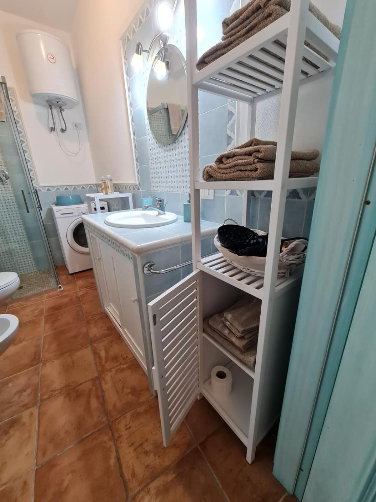 Apartament La Casa Di Orimari SantʼAntìoco Zewnętrze zdjęcie